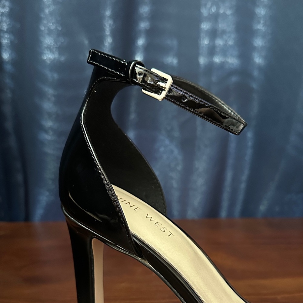 Nine West Black Patent Slingback Stiletto Heels - Picture 6 of 7